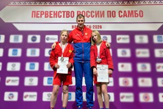 Сестры Романович из Рыбинска стали призерами первенства России по самбо