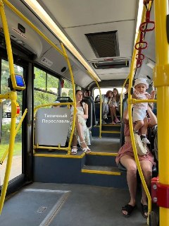Пассажиры жалуются на отсутствие кондиционера в автобусе