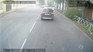 ДТП с Автобусом в Рыбинске: Подросток на Пешеходном Переходе