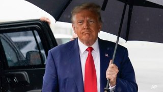 Трамп пригрозил Ирану ответными ударами после атаки на военных США